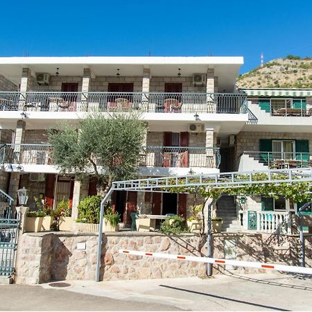 Appartement Ivona 2 à Sveti Stefan Extérieur photo