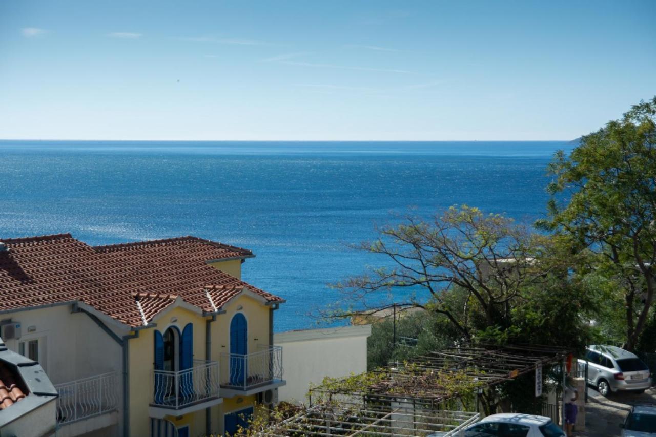 Appartement Ivona 2 à Sveti Stefan Extérieur photo