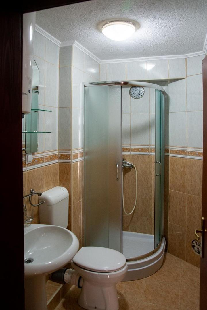 Appartement Ivona 2 à Sveti Stefan Extérieur photo
