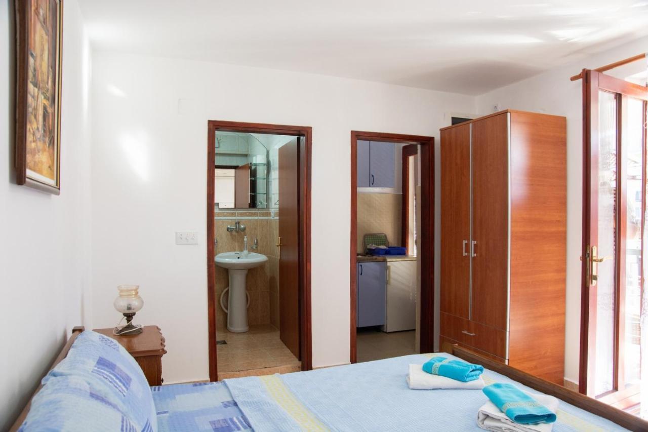 Appartement Ivona 2 à Sveti Stefan Extérieur photo