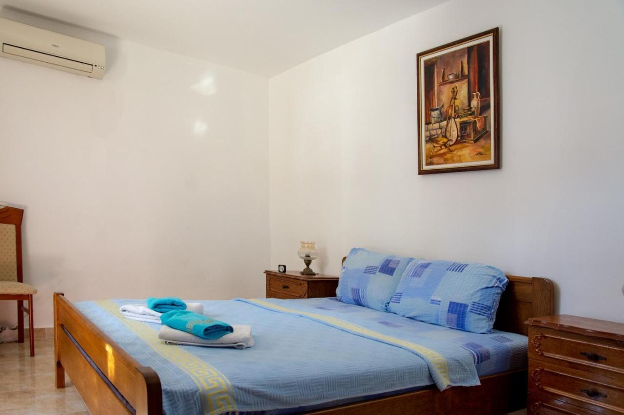 Appartement Ivona 2 à Sveti Stefan Extérieur photo
